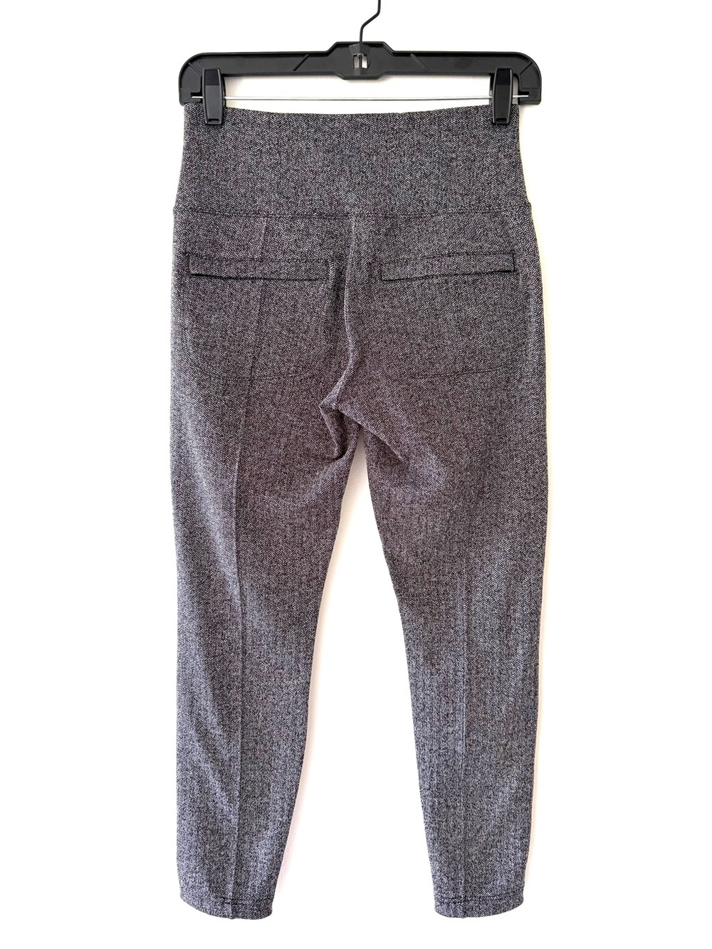 Athleta Black and White Herringbone Knit Leggings - Picture 6 of 16